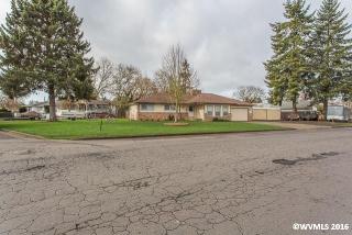 1640 24 Ave, Albany OR  97322-8868 exterior