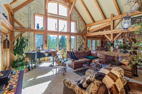 136 Arapahoe, Woodland Park CO 80863-8952 exterior