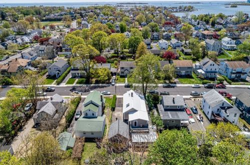 21 3rd St, Norwalk, CT 06855-2407