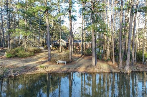 2493 Lake Rd, Lithonia, GA 30078-3269
