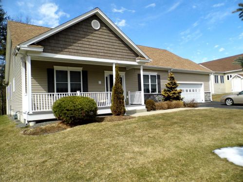 67 Morrison Dr, Londonderry, NH 03053-3575