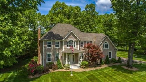 1 Woodland Trl, Ellington CT  06029-3890 exterior