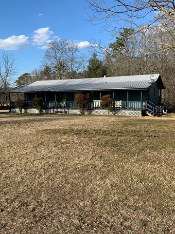 404 Lyman Daniel Rd, Trenton, GA 30752-5436