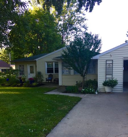801 Linwood St, Delta, OH 43515-1201
