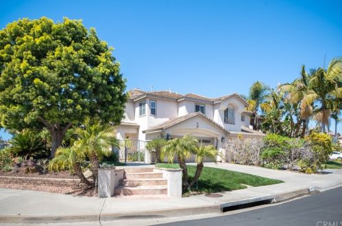 4656 Da Vinci St, San Diego, CA 92130-2728