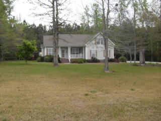 109 Candlewood Dr, Hampstead, NC 28443-8472