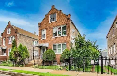 3035 Bonfield St, Chicago, IL 60608-5626