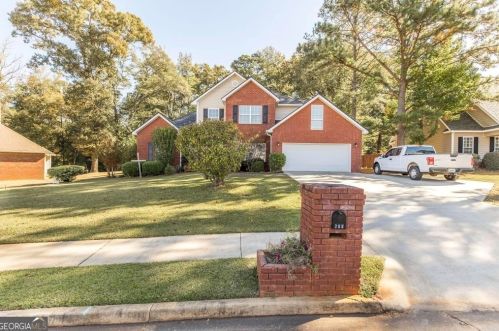 702 Bay Laurel Cir, Warner Robins, GA 31088-2953