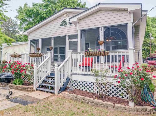 512 Lakeshore Dr, Monticello, GA 31064-3448