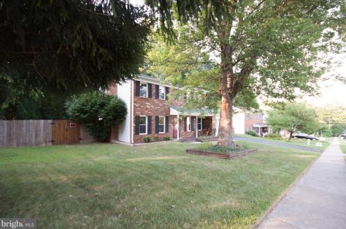 13406 Princedale Dr, Woodbridge, VA 22193-3912