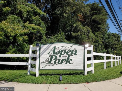 8230 Appalachian Dr, Riviera Beach, MD 21122-7505