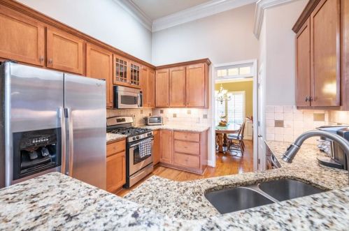 369 Hawkins Rdg, Big Canoe GA 30143-4748 exterior