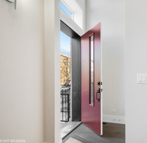 6205 Ellis Ave, Chicago, IL 60637-2615
