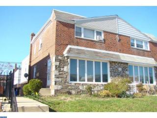1822 Kendrick St, Philadelphia, PA 19152-1839