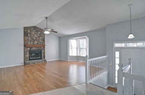 1192 Mountain Springs Dr, Kennesaw GA  30144-5611 exterior