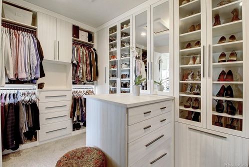 27701 Lakeview Dr, Aurora CO 80016 exterior