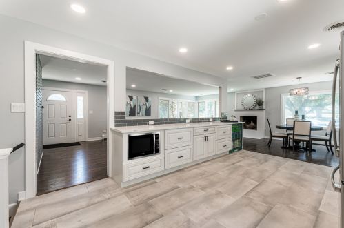362 Longacres Ln, Palatine IL  60067-7753 exterior
