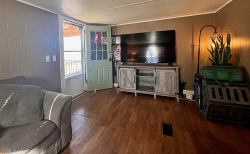 83 Fowlertown Rd, Toccoa, GA 30577-3572