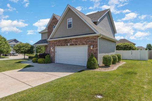 10305 Nelson St, Crown Point, IN 46307-7667