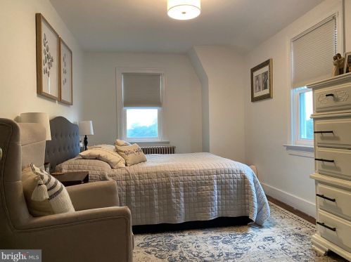 417 Lampeter Rd, Lancaster PA 17602-1717 exterior