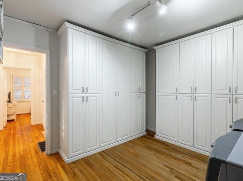 1166 Goodwin Rd, Atlanta GA  30324-2718 exterior