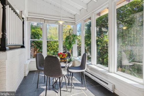 815 Davis Ave, Silver Spring MD 20912-6472 exterior