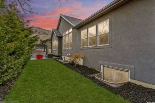 515 475, Centerville, UT 84014-2400