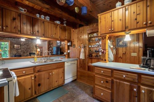 4895 Old Burnt Mtn Rd, Big Canoe GA  30143-2204 exterior