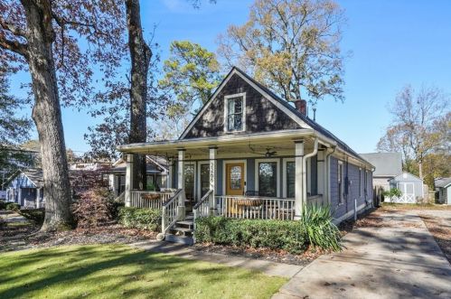 2266 Memorial Dr, Atlanta GA  30317-3160 exterior