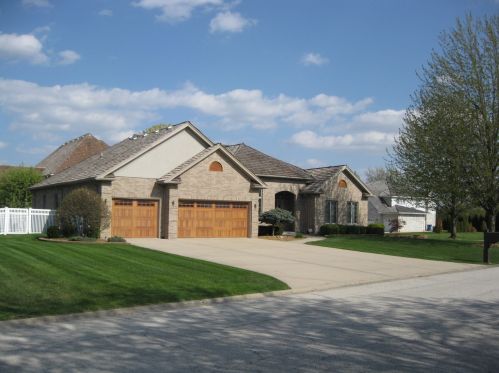 13437 Misty Meadow Dr, Palos Heights, IL 60463-2767