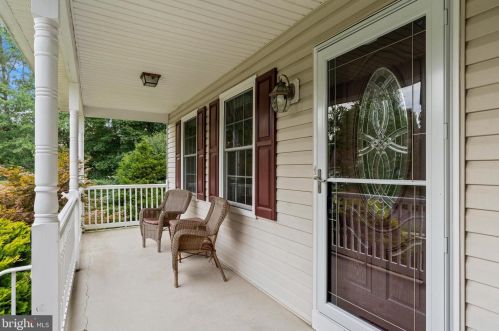 19 Red Oak Dr, Harrison Township, NJ 08062-1931
