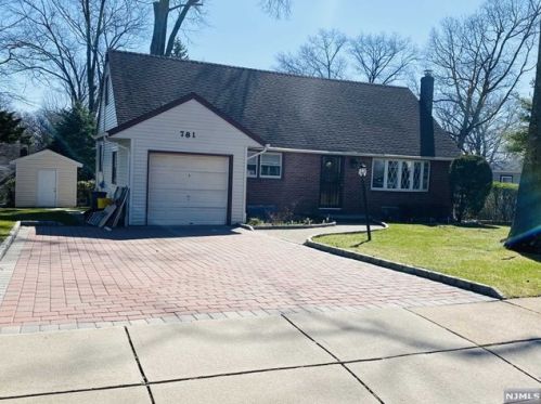 781 Beech Pl, N Milford, NJ 07646-1426