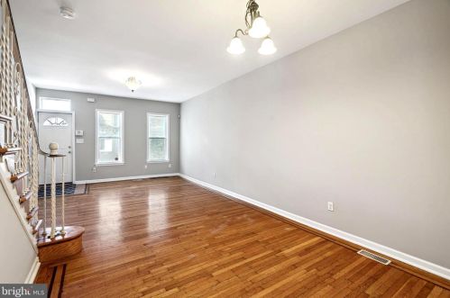 2007 Dorrance St, Philadelphia PA  19145-2921 exterior