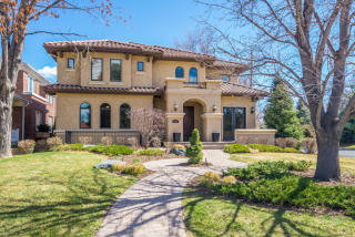 2290 Jackson St, Denver, CO 80210-4933