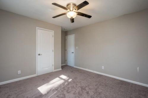 1976 Dering Cir, Atlanta GA  30345-1612 exterior