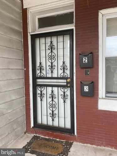 4151 Broad St, Philadelphia, PA 19140-3028