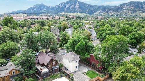 2121 Grv Cir, Boulder CO  80302-6611 exterior
