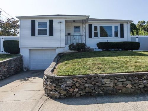 34 Texas Ave, Providence, RI 02904-1911