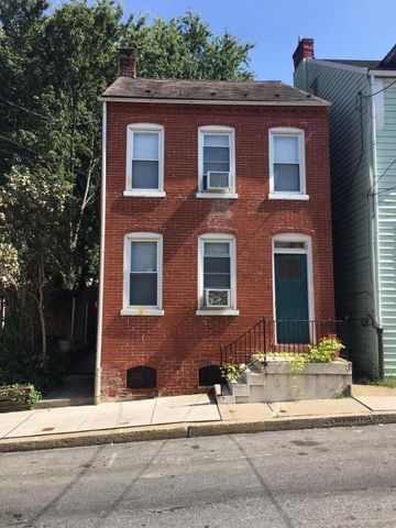 648 Poplar St, Lancaster, PA 17603-5505