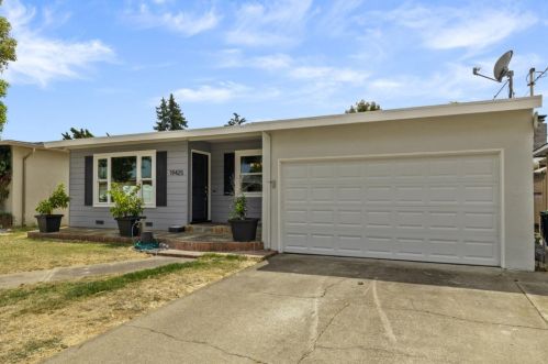 19425 Waverly Ave, Hayward, CA 94541-2335