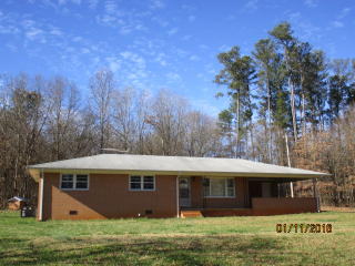 109 Rhodella Rd, Hartwell, GA 30643-7172