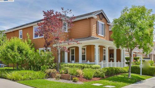800 Thayer Ct, San Ramon, CA 94582-3075