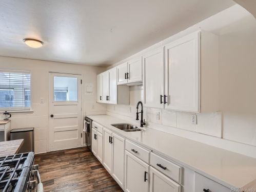 705 Hanover St, Denver CO  80010-3946 exterior