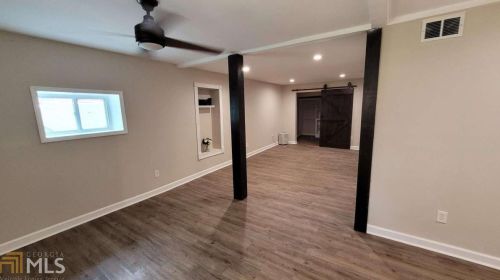 1373 Benteen Way, Atlanta GA  30315-3103 exterior