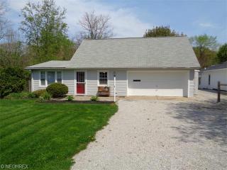 30 Athens Dr, Concord Township, OH 44077-5003