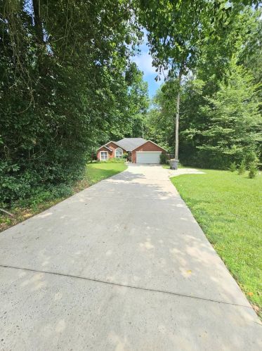 226 Amy Cir, North Augusta, SC 29841-2879