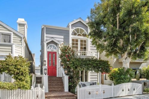 226 9th St, Huntington Beach, CA 92648-5024