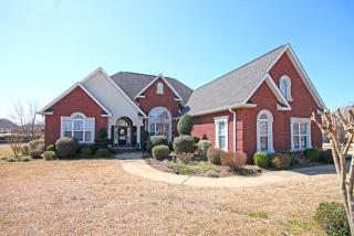 104 Bretwood Ct, Lithonia, GA 31028-6503