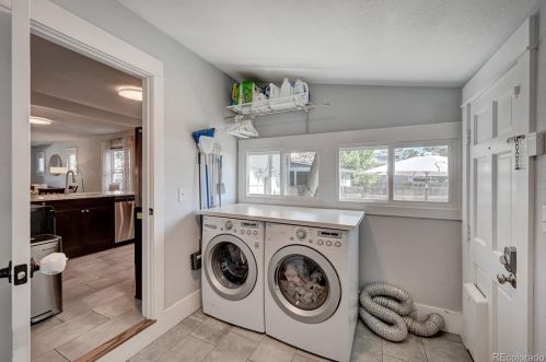 2733 Lincoln St, Englewood CO 80113-1539 exterior