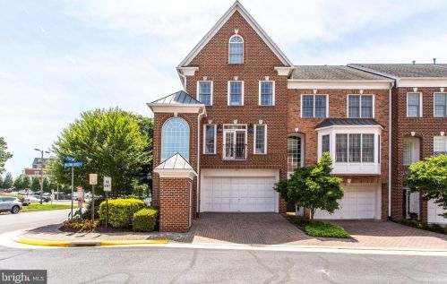 1314 Mclean Crest Ct, Mc Lean, VA 22101-3659